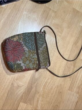 Floral Crossbody Bag in Multicolor